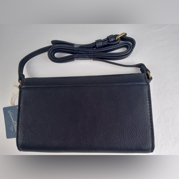 Universal Midnight Black Crossbody Bag - Picture 2 of 4